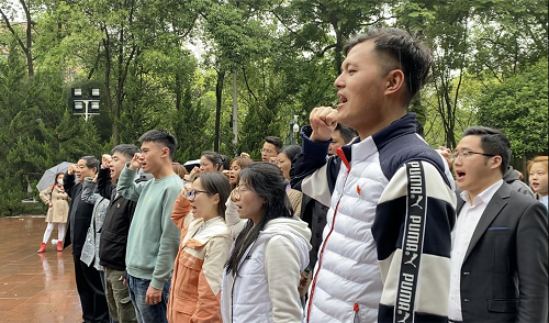 “学习百年党史,传承红岩精神” 希翼教育集团线上党史教育+实地学习,多措并举学好学活党史